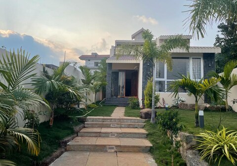 Nest Villa By Lexstays Hospitality