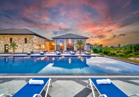 JUNGLE HOME TADOBA WILDERNESS LODGE