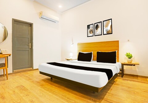 Super Townhouse Vijay Khand Gomti Nagar