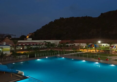 Kalwar Hills Resort