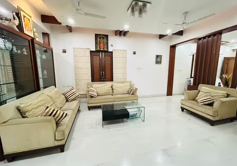 Premium 4 BHK Furnished Villa