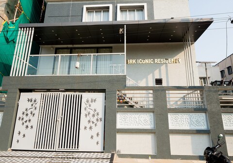 BRK ICONIC RESIDENCY