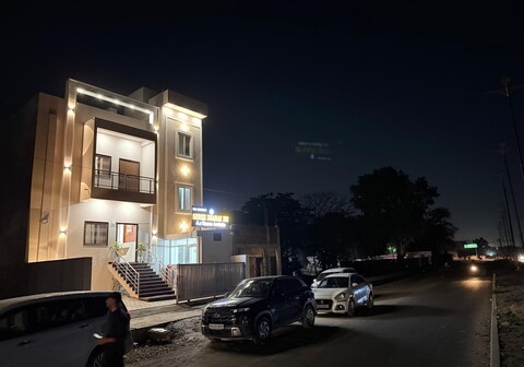 Hotel shree dharan IN