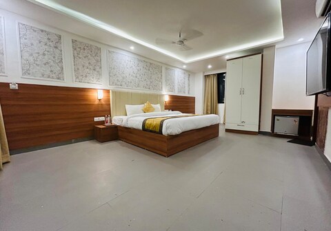 Heritage Divine Hotel