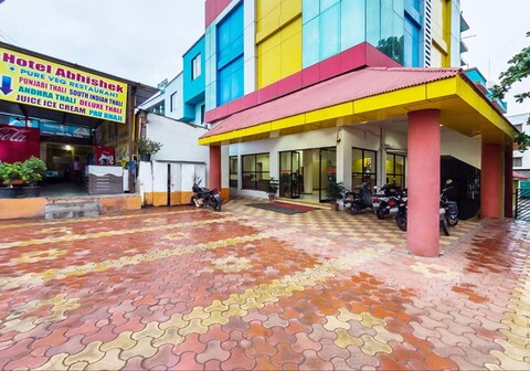Hotel Abhishek