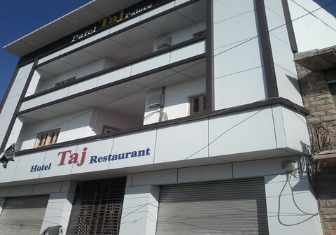 Patel taaj palace