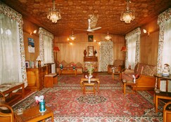 Shabnam Group of Houseboats, Srinagar Shabnam Group of Houseboats, Srinagar