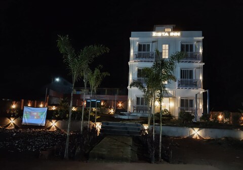 ZISTA INN
