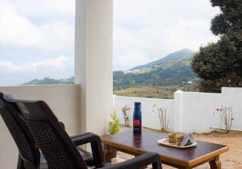 NiveTsa |Rooms in Vermont Valley Cottages