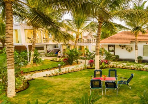 UDS COCO HOTELS & RESORTS, DHALI ROAD, UDUMALPET