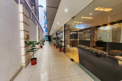 Hotel Lee International, Kolkata Hotel Lee International, Kolkata