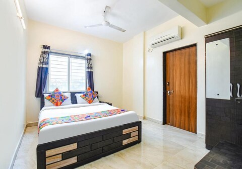 Via Shivsai Palace