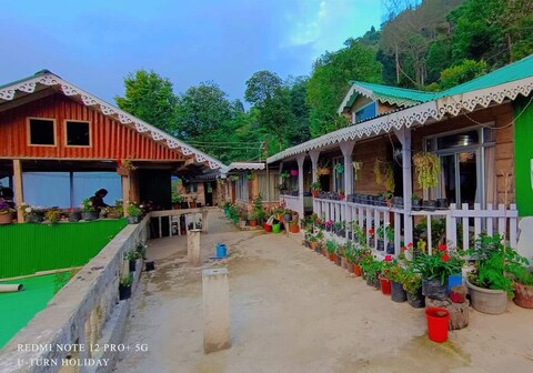 U TURN DEVHANG HOMESTAY