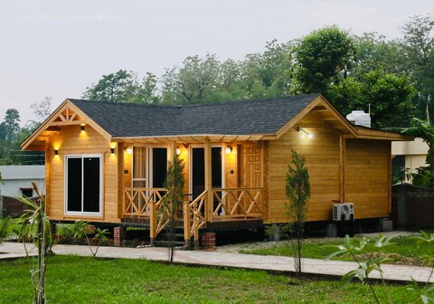 Jolly Retreat | Luxe Cottages