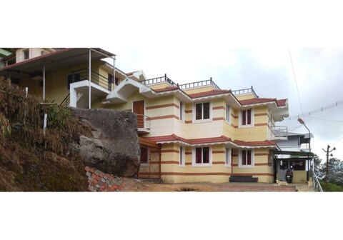 PKV Grand Inn