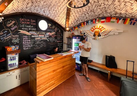 Backpacker Cowies, Mumbai