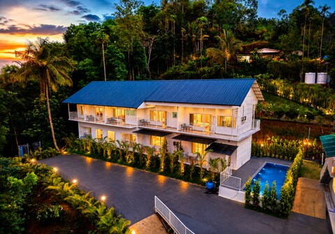 Ice Cliff Pool Resort Munnar By VOYE HOMES