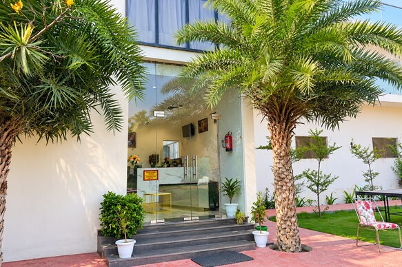 Rajwada Farm