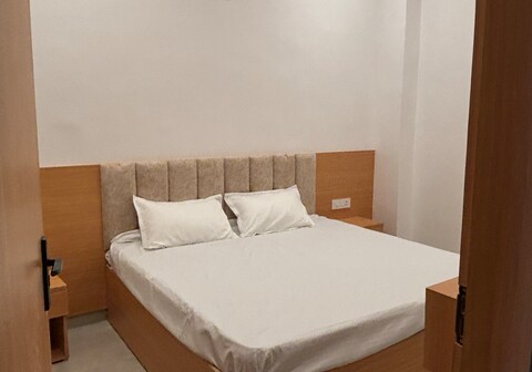 Awadh Savitri Homestay