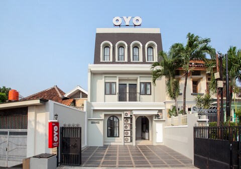 Collection O Pondok Indah Near Gandaria City Formerly Lamaison Residence