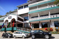 Country Inn and Suites by Radisson, Mussoorie Country Inn and Suites by Radisson, Mussoorie