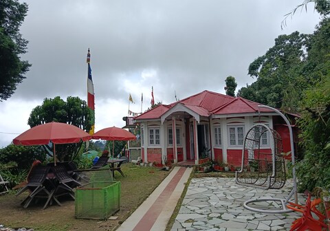 Yolmo Homestay & Resort | Valley-view Rooms