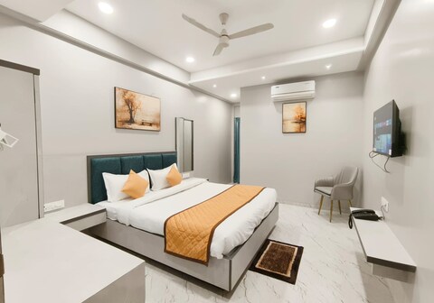 Hotel Yogesh Nisarga