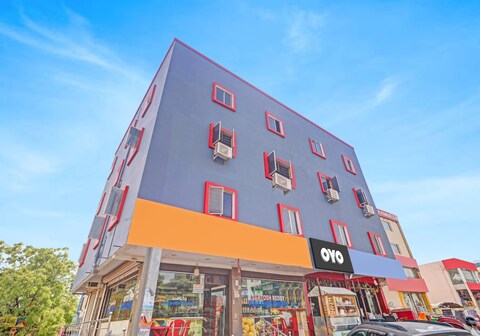 Hotel O R Square Bn Reddy