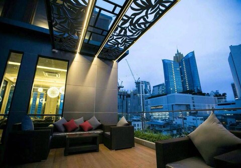 فندق آرت بانكوك (Arte Hotel) - SHA Extra Plus