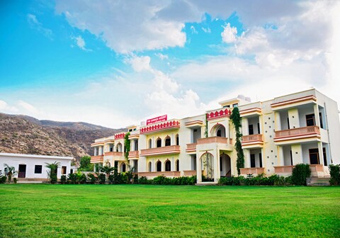 The Sunrise Resort