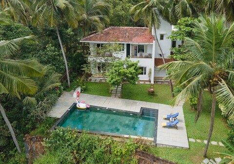 Hireavilla | Frangipani on the River - 4BHK with Private Pool & View