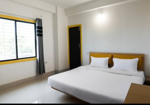 Hotel The Gyan Regency