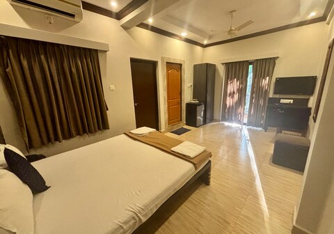 Sejal holiday Housee