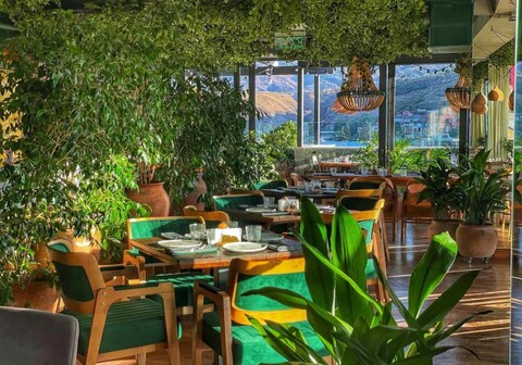 كيدي هوتل باي جينزا بروجيكت