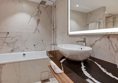 Radisson Blu Scandinavia Hotel, Oslo