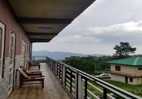 Tribers Junction | Rooms & Caretaker