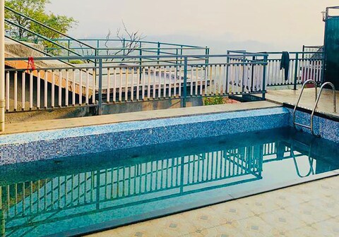 Ivy Love Shack with Pool 3 BHK Goregaon, Mumbai