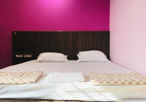 Chanda palace guest house