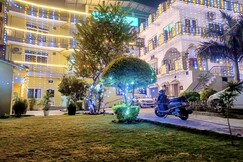 Gaurav Family Guest House, Rishikesh Gaurav Family Guest House, Rishikesh
