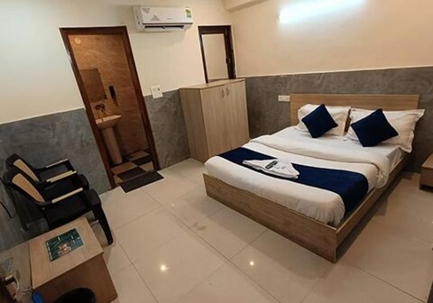 FabHotel Lime Tree I