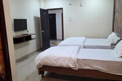 HOTEL SRI LAKSHMI LODGING & BOARDING FAMILY BAR & RESTAURANT, Kurnool HOTEL SRI LAKSHMI LODGING & BOARDING FAMILY BAR & RESTAURANT, Kurnool