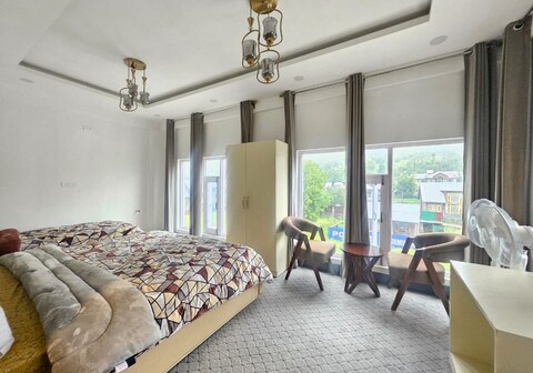 Hotel Romania Sonamarg