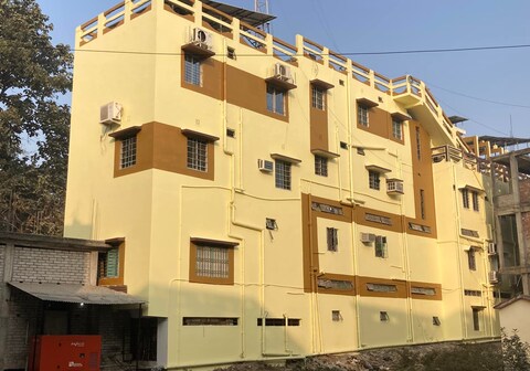 FARAKKA LODGE