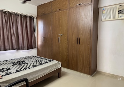 New 6BHK luxurious Apartment near Railway station