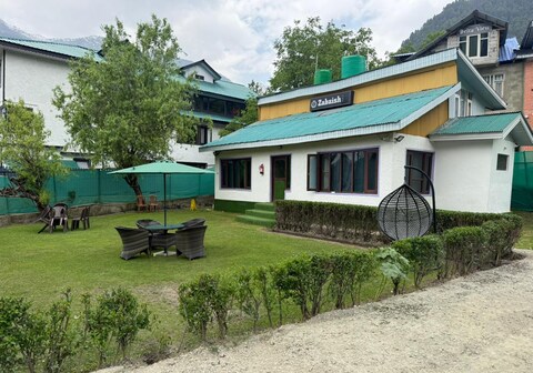 Zabaish Riverside Cottage