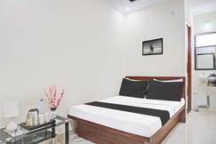 Hotel O NUTAN LODGING, Pune Hotel O NUTAN LODGING, Pune