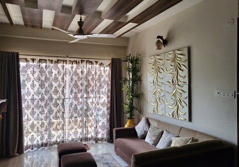 Relaxing City Abode By Elegance Homestays