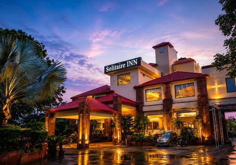 Hotel Solitaire Inn