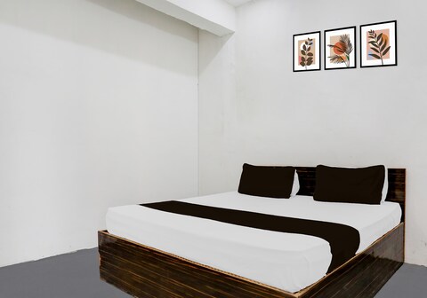 Hotel O SHR Guest House