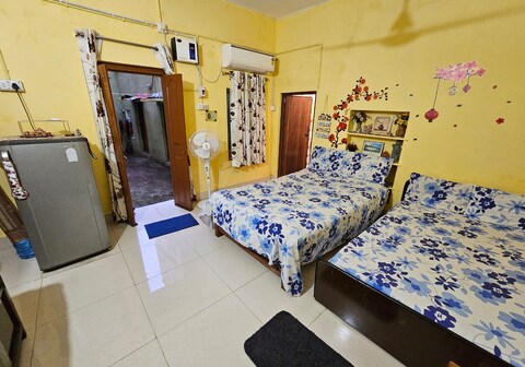 Jaga House Near Puri Mandir 500M